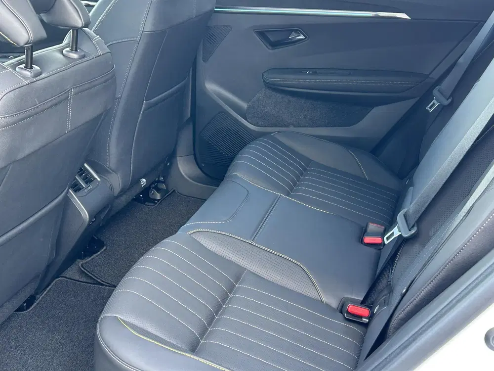 Renault Scenic Iconic 220 pk Long Range uit 2025, foto 8
