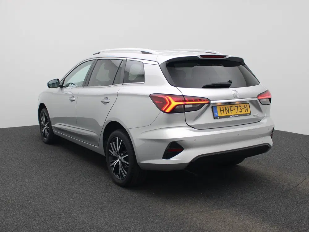 MG MG5 Long Range Luxury 61 kWh uit 2025, foto 2