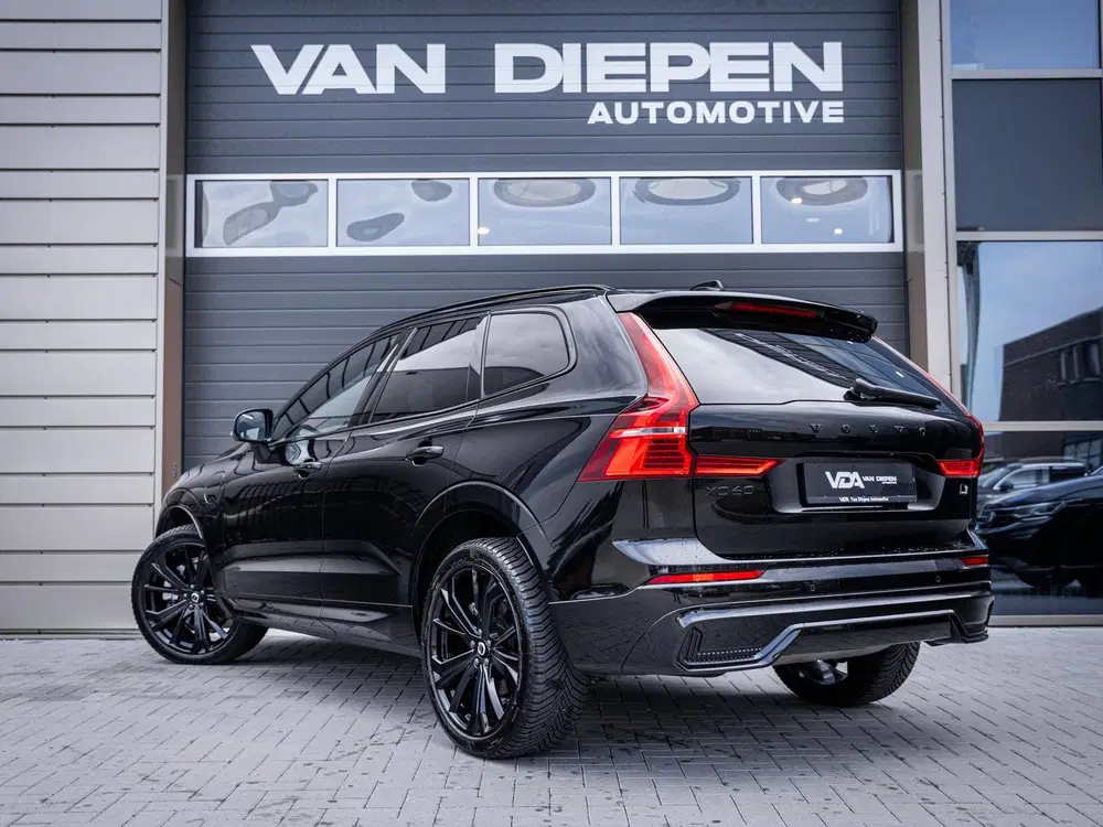 Volvo XC60 2.0 T6 Plug-in hybrid AWD Plus Bright uit 2024, foto 6