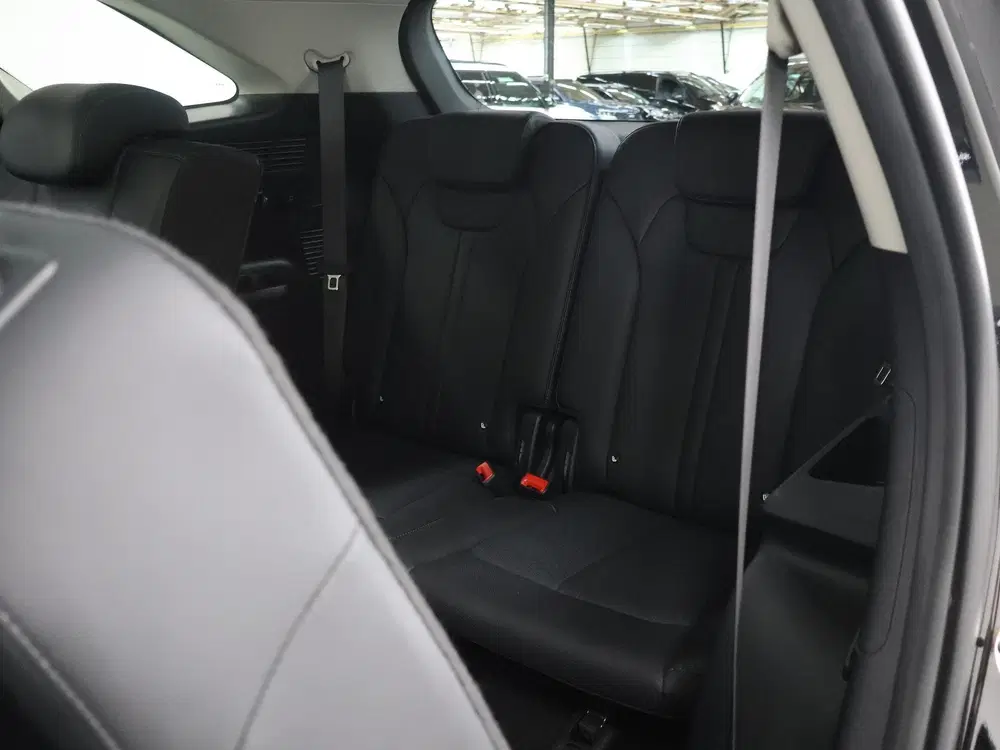 Kia Sorento 1.6 T-GDI Plug-in Hybrid 4WD ExecutiveLine uit 2024, foto 12