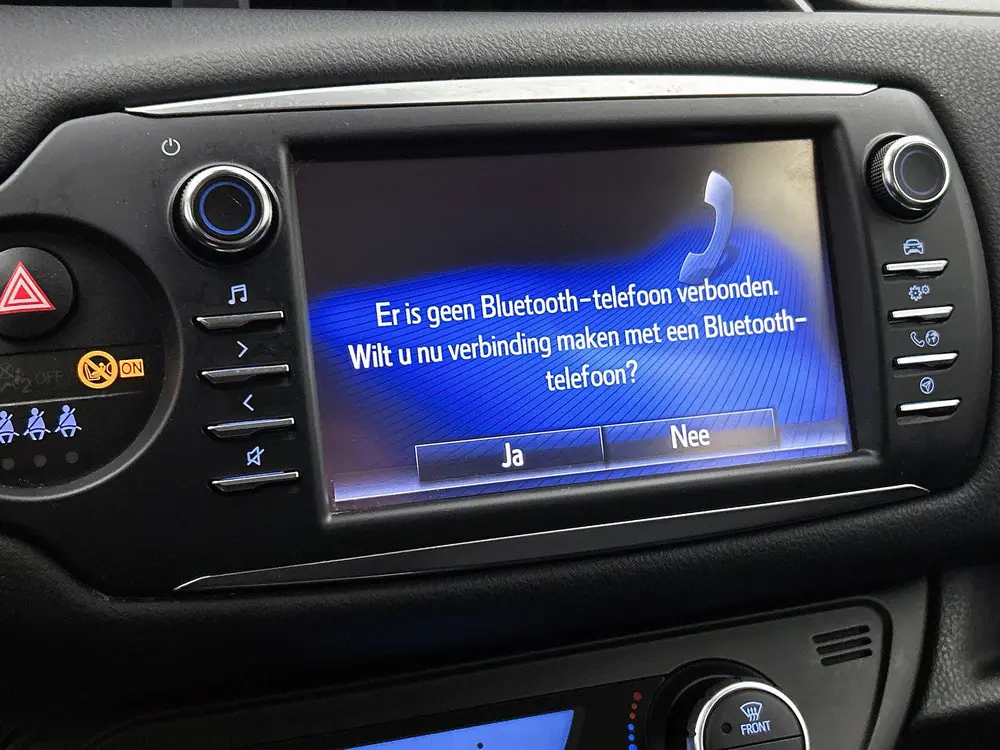 Toyota Yaris 1.5 Hybrid Design | Achteruitrijcamera | Naviga uit 2019, foto 12