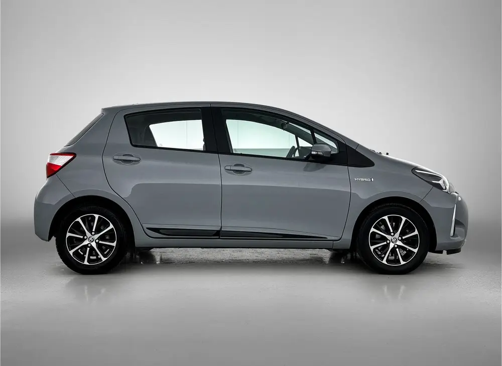 Toyota Yaris 1.5 Hybrid Design | Achteruitrijcamera | Naviga uit 2019, foto 14