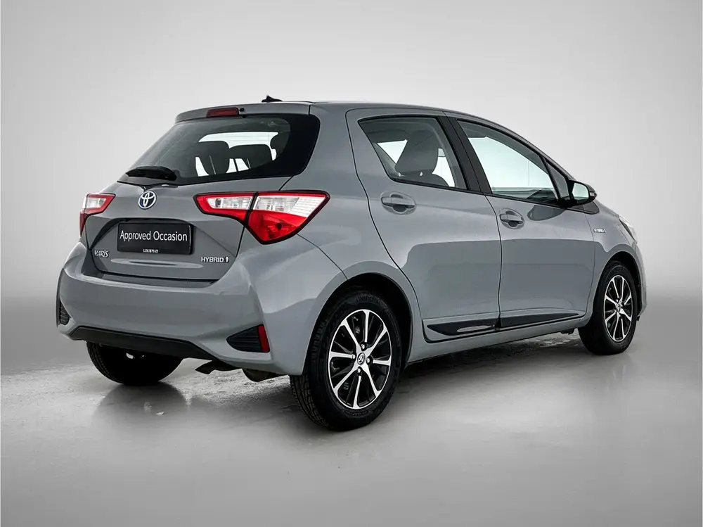 Toyota Yaris 1.5 Hybrid Design | Achteruitrijcamera | Naviga uit 2019, foto 2