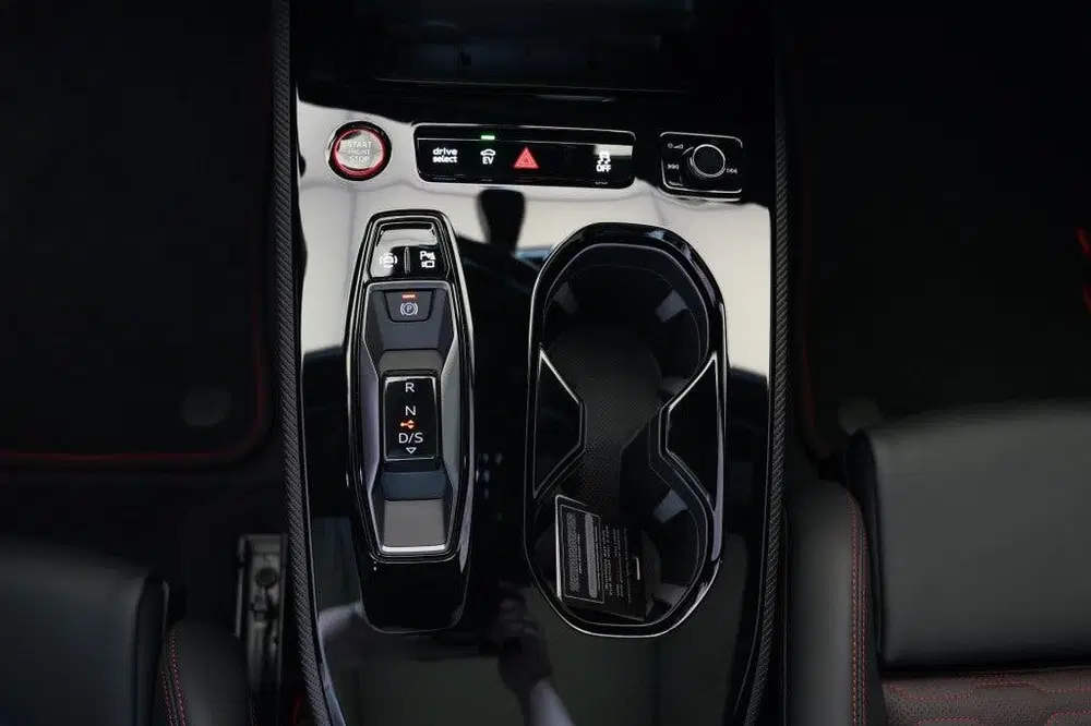 Audi RS5 RS5 AVANT E-HYBRID uit 2026, foto 12