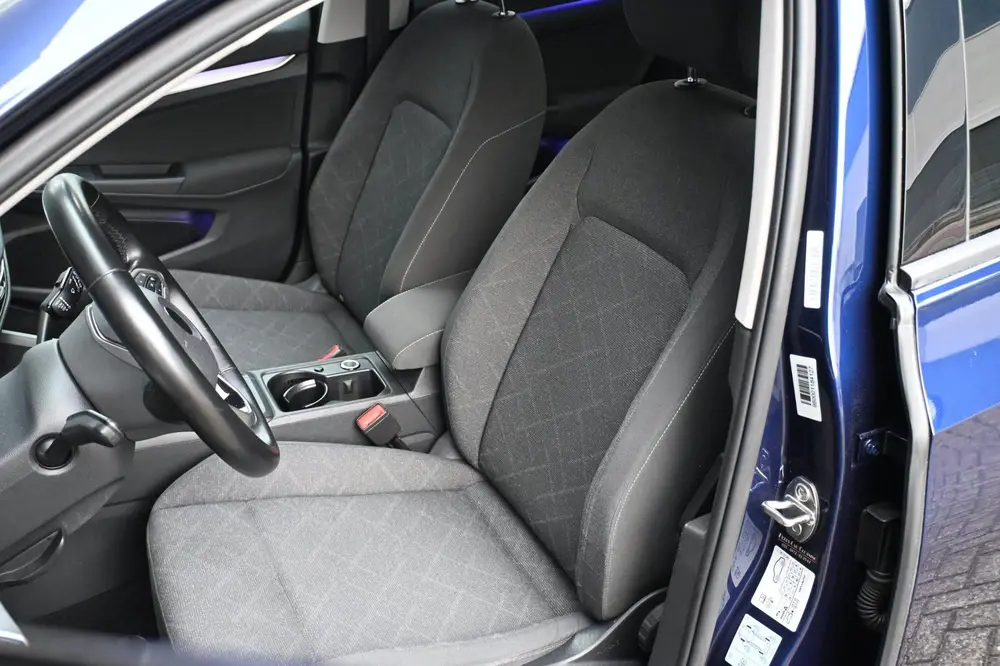 Volkswagen Golf 1.5 TSI Style, Carplay, Stoel/Stuurverw., PD uit 2020, foto 4