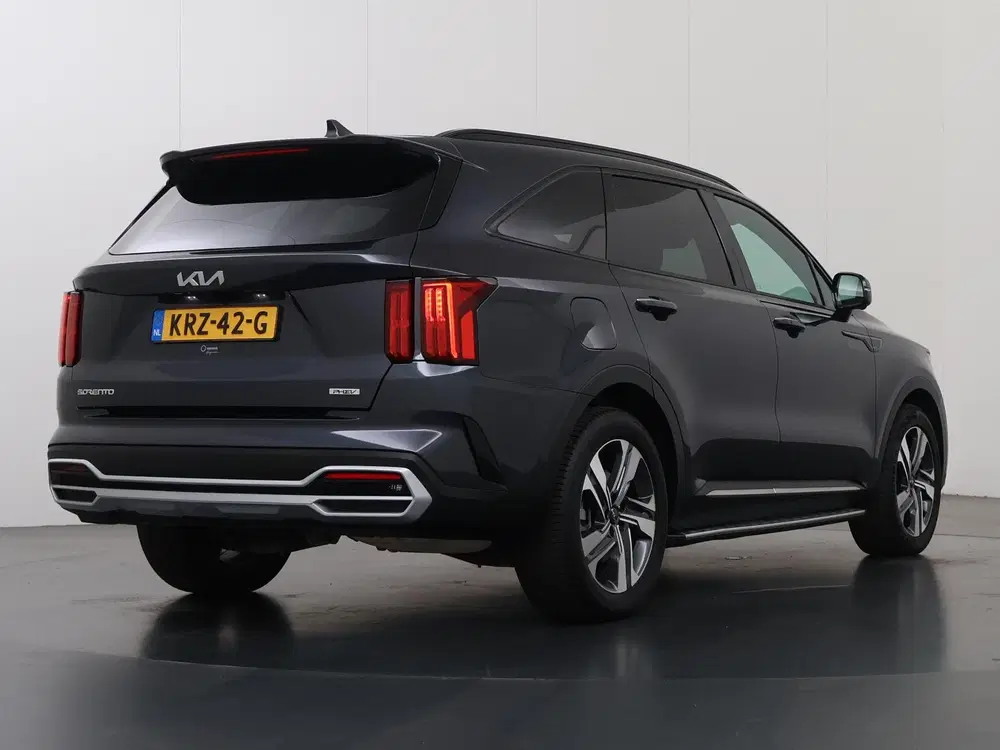 Kia Sorento 1.6 T-GDI Plug-in Hybrid 4WD ExecutiveLine uit 2024, foto 2