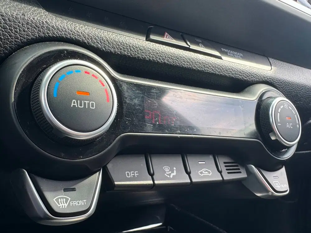 Kia Stonic 1.0 T-GDi MHEV DynamicPlusLine uit 2022, foto 20