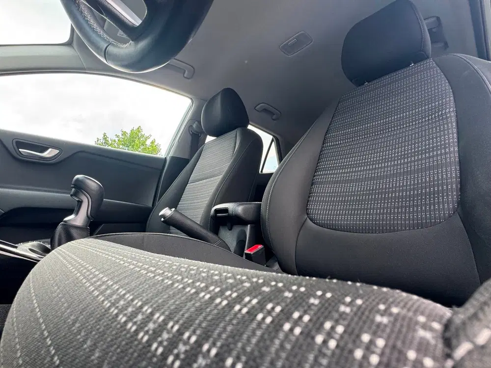 Kia Stonic 1.0 T-GDi MHEV DynamicPlusLine uit 2022, foto 9