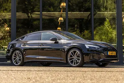 Audi A5 35 TFSI S edition (bj 2022 uit 2022