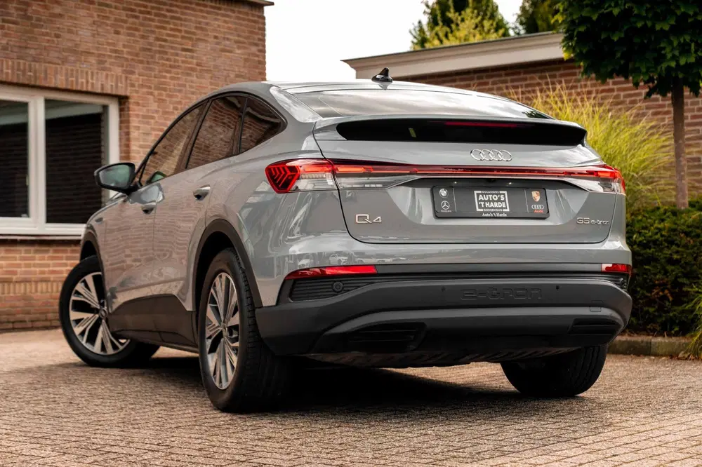 Audi Q4 e-tron 35 Advanced edition 55 kWh Sportsto uit 2022, foto 2