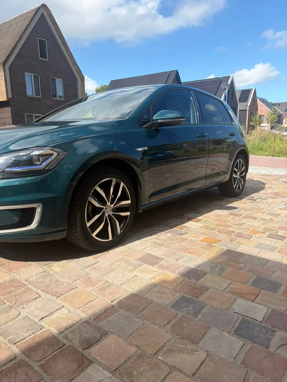 Volkswagen Golf e-Golf 36 kWh 136 pk Automaat 2019 Peacock Groen uit 2019, foto 7