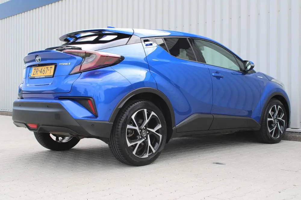 Toyota C-Hr 1.8 Hybrid Style Ultimate | Incl. 12 maanden gar uit 2019, foto 3