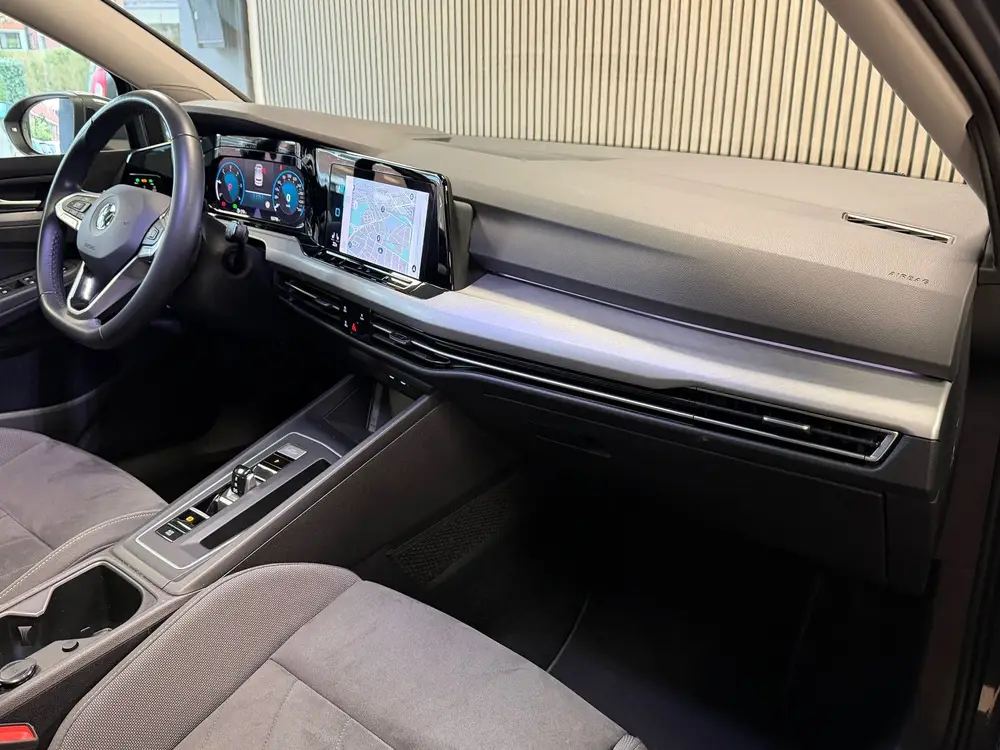 Volkswagen Golf 2.0 TDI R-Line Business AUT. PANO TREKHAAK A uit 2023, foto 9