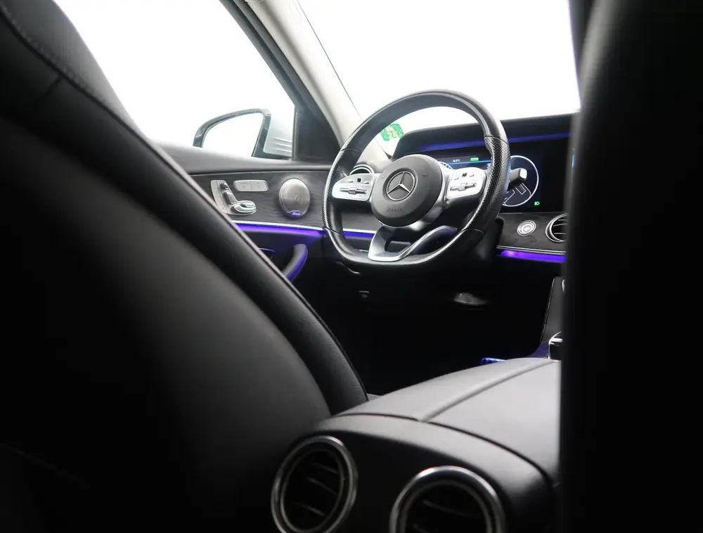 Mercedes-Benz E-Klasse 200 AMG SPORT AUT9 + BURMESTER uit 2019, foto 8