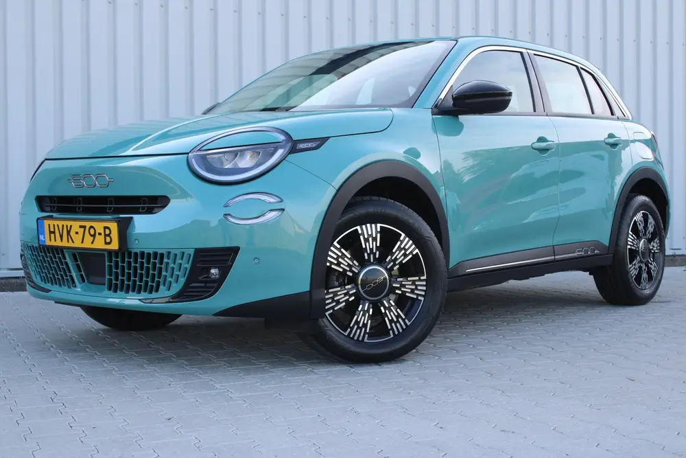 Fiat 600 1.2 Hybrid Urban uit 2025, foto 4