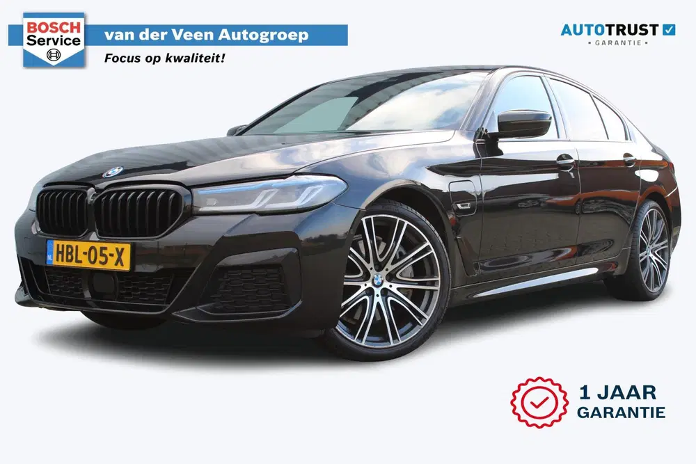 BMW 5-serie 545e xDrive M-sport black edition uit 2022