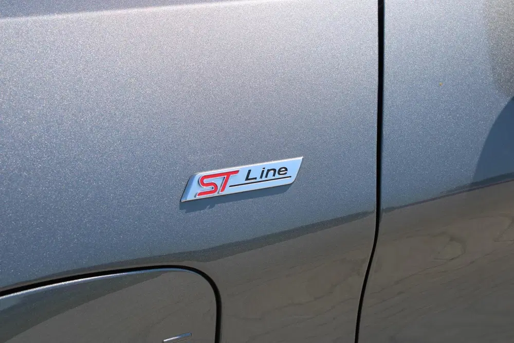 Ford Explorer 3.0 V6 EcoBoost PHEV ST-Line uit 2023, foto 8