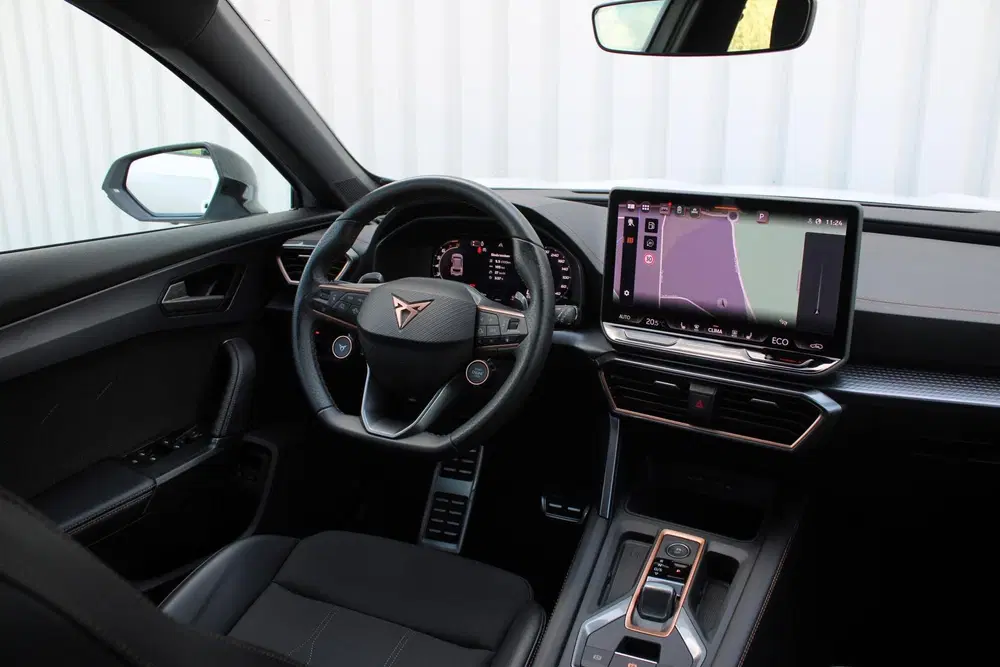 Cupra Formentor 1.5 TSI e-Hybrid Business uit 2025, foto 2