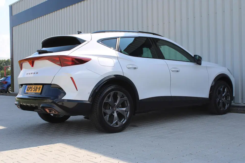 Cupra Formentor 1.5 TSI e-Hybrid Business uit 2025, foto 3