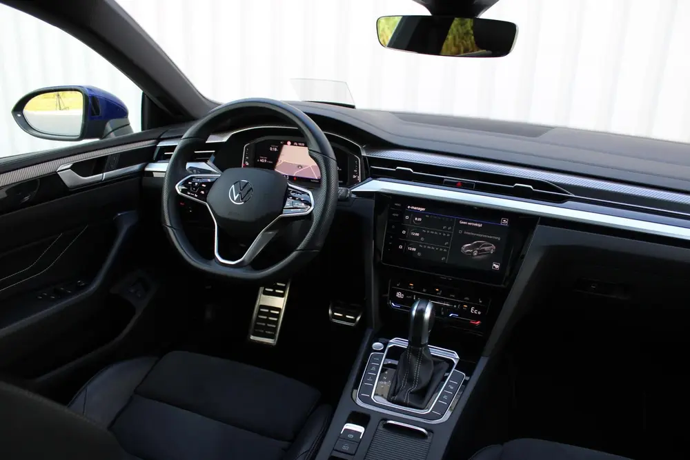 Volkswagen Arteon Shooting Brake 1.4 TSI eHybrid R-Line Busi uit 2022, foto 2