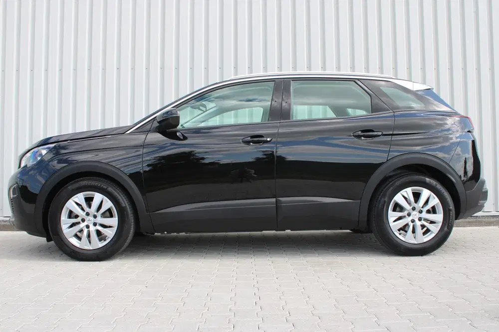 Peugeot 3008 1.2 PureTech Active Avantage uit 2020, foto 13