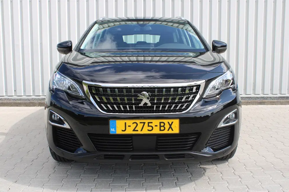 Peugeot 3008 1.2 PureTech Active Avantage uit 2020, foto 18