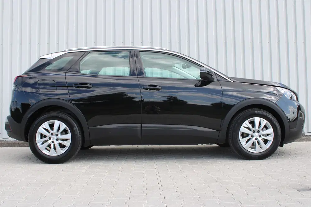 Peugeot 3008 1.2 PureTech Active Avantage uit 2020, foto 20