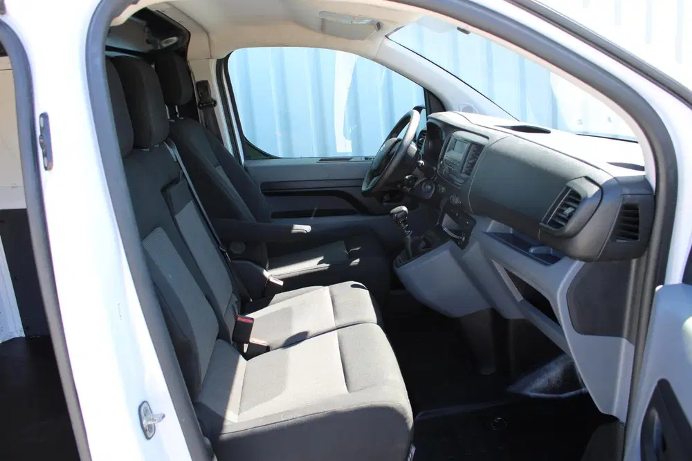 Citroën Jumpy 1.5 BlueHDI 100 M Control uit 2023, foto 18