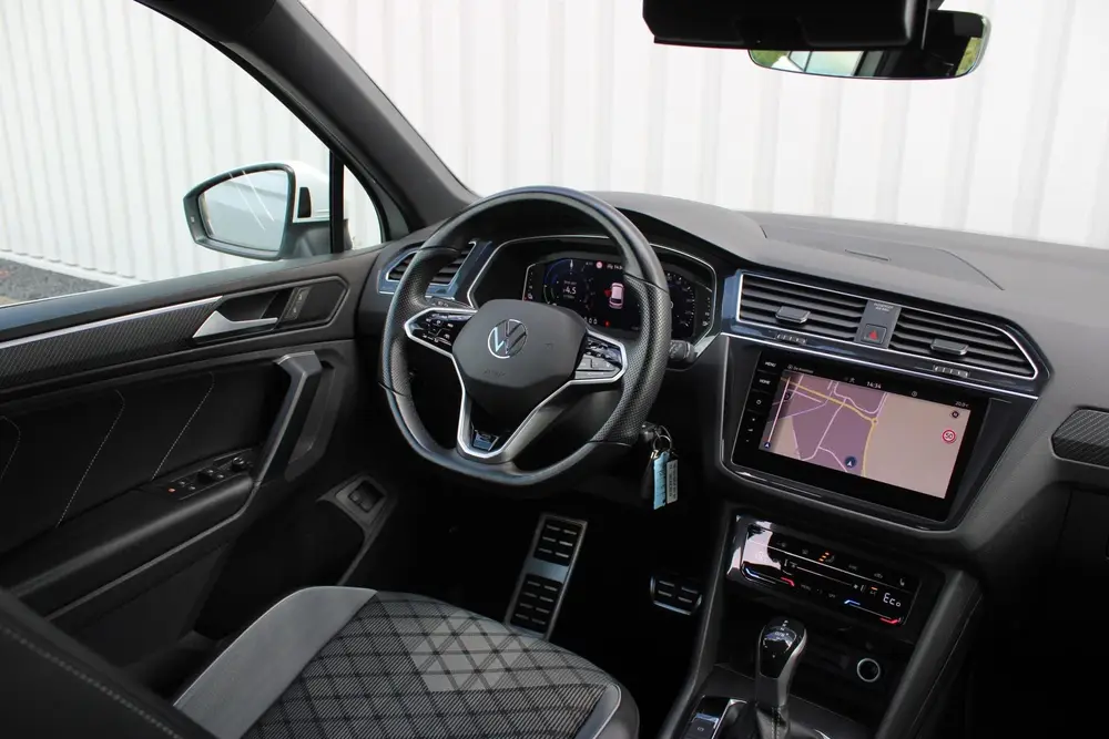 Volkswagen Tiguan 1.4 TSI eHybrid R-Line Business+ | Incl. 1 uit 2022, foto 2