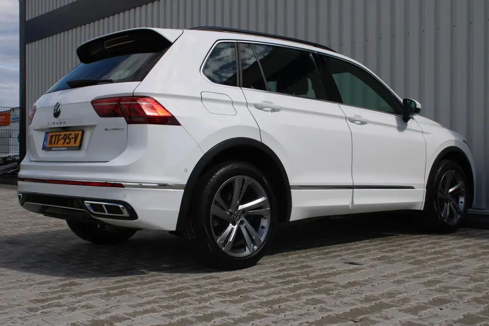 Volkswagen Tiguan 1.4 TSI eHybrid R-Line Business+ | Incl. 1 uit 2022, foto 3