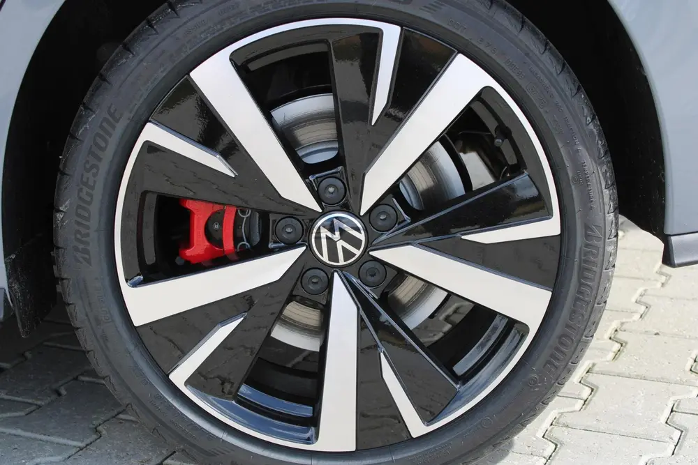 Volkswagen Golf 1.5 eHybrid GTE | Panorama dak | Stoel/Stuur uit 2025, foto 10