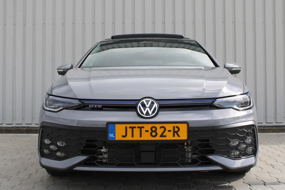Volkswagen Golf 1.5 eHybrid GTE | Panorama dak | Stoel/Stuur uit 2025, foto 19