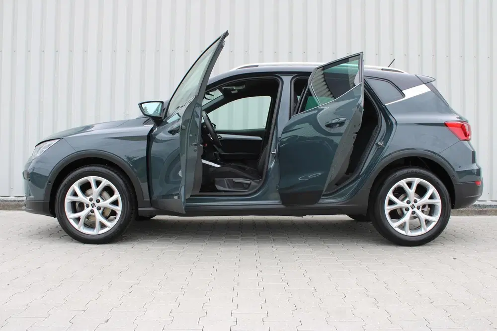 SEAT Arona 1.0 EcoTSI FR Business Connect uit 2025, foto 14