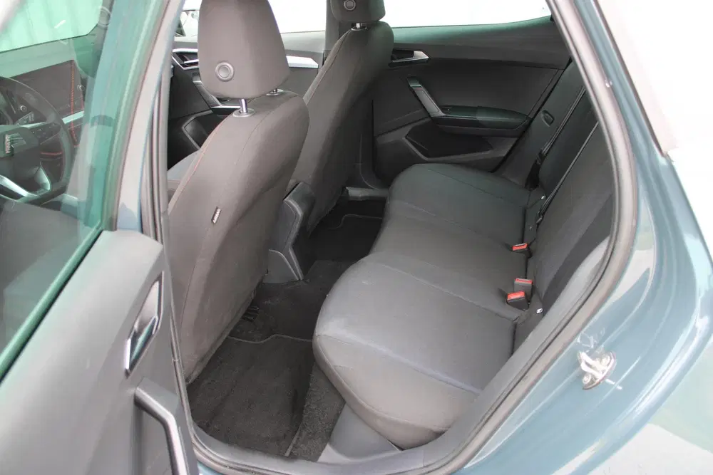 SEAT Arona 1.0 EcoTSI FR Business Connect uit 2025, foto 16