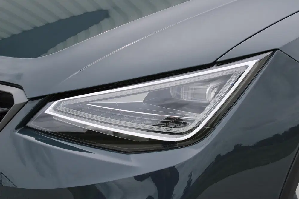 SEAT Arona 1.0 EcoTSI FR Business Connect uit 2025, foto 6
