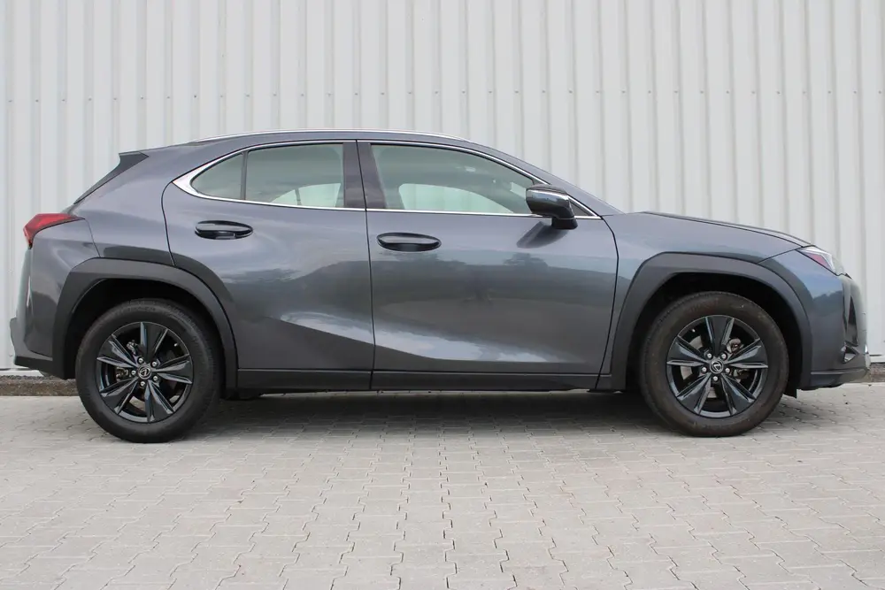 Lexus UX 250h uit 2024, foto 18