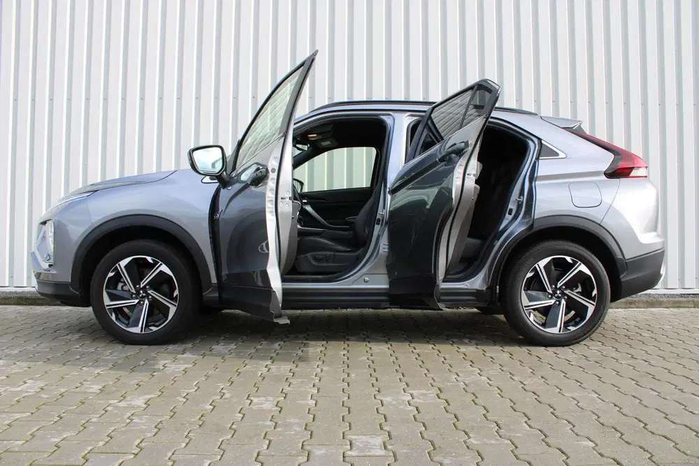Mitsubishi Eclipse Cross 2.4 PHEV Intense+ uit 2022, foto 16