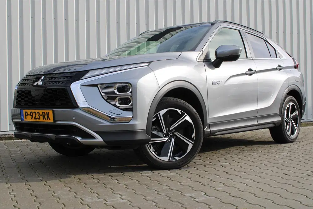 Mitsubishi Eclipse Cross 2.4 PHEV Intense+ uit 2022, foto 4