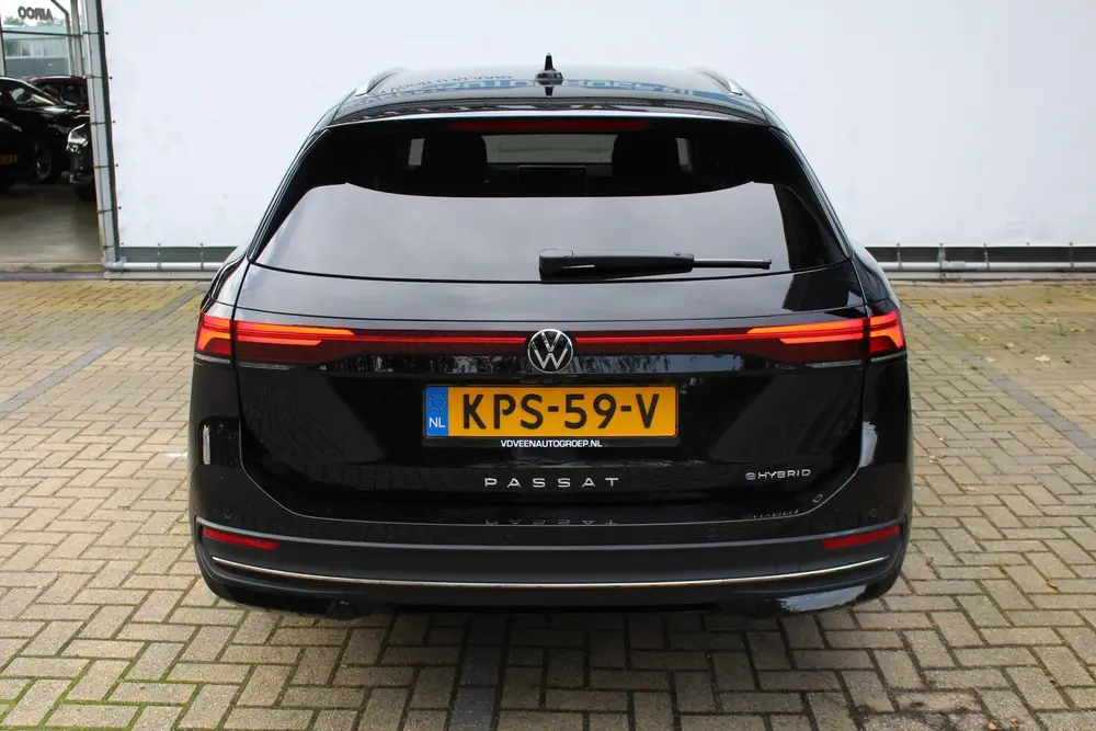 Volkswagen Passat Variant 1.5 eHybrid Elegance Business 272 uit 2025, foto 10