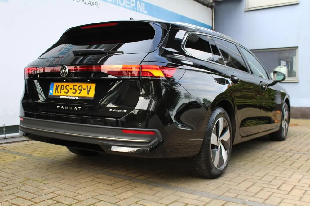 Volkswagen Passat Variant 1.5 eHybrid Elegance Business 272 uit 2025, foto 12