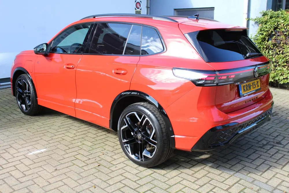 Volkswagen Tiguan 1.5 eHybrid R-Line Edition | Incl. 12 maan uit 2025, foto 9