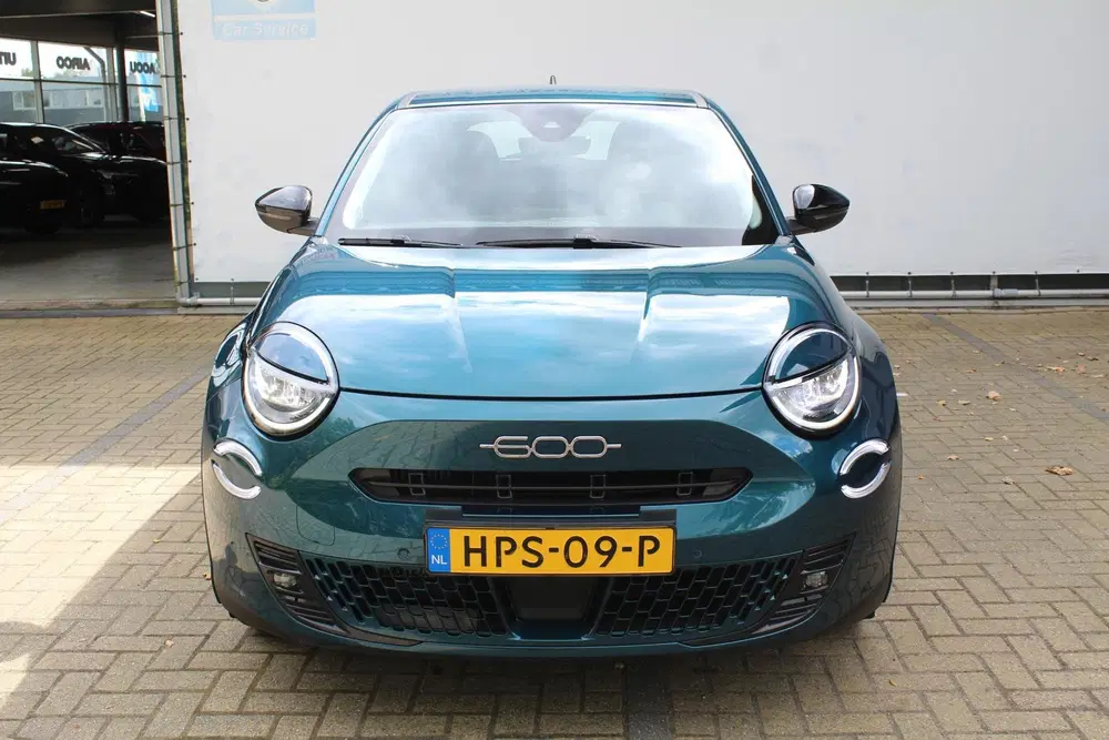 Fiat 600 1.2 Hybrid Urban uit 2025, foto 6
