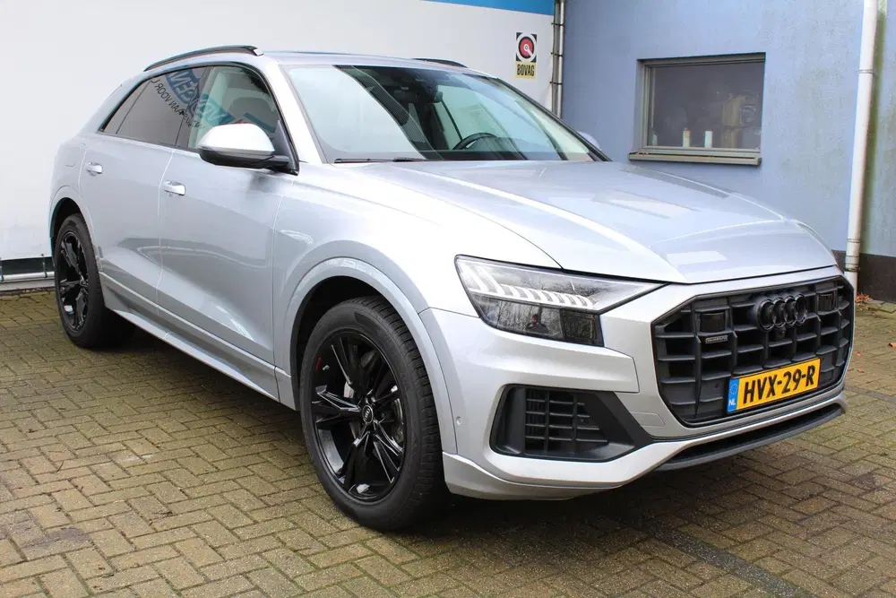 Audi Q8 55 TFSI e quattro Pro Line uit 2022, foto 5