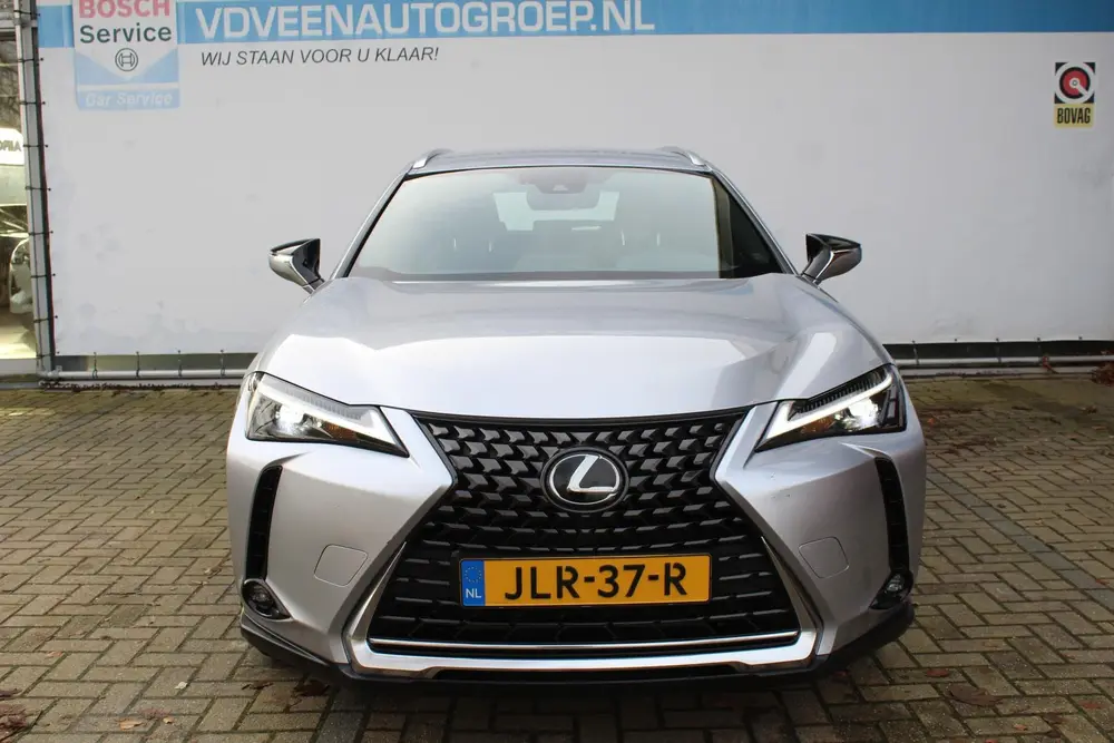 Lexus UX 250h uit 2024, foto 5