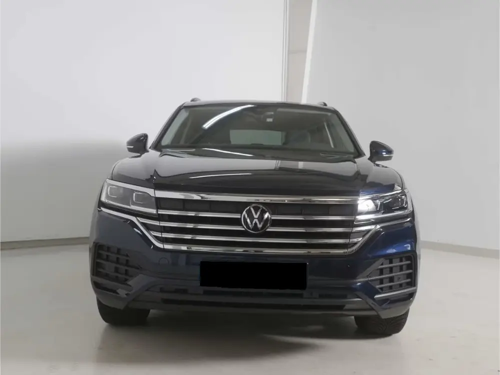 Volkswagen Touareg 3.0 TDI Grijs Kenteken ACC Luchtvering Co uit 2025, foto 4