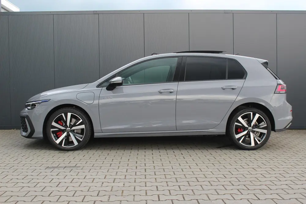 Volkswagen Golf 1.5 eHybrid GTE 272 Pk | Panorama dak | uit 2025, foto 19
