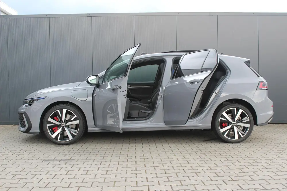 Volkswagen Golf 1.5 eHybrid GTE 272 Pk | Panorama dak | uit 2025, foto 20