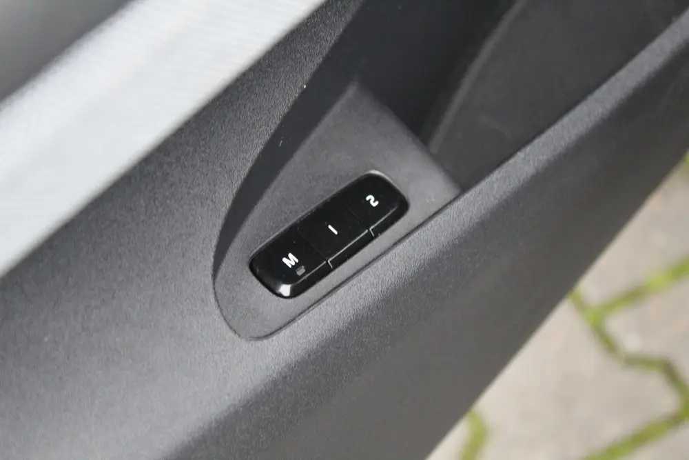 Polestar 2 Long Range Single Motor 82 kWh uit 2024, foto 19