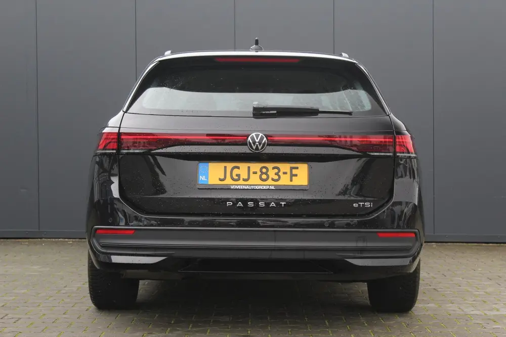 Volkswagen Passat Variant 1.5 eTSI 150 pk | Incl. 12 maanden uit 2024, foto 7