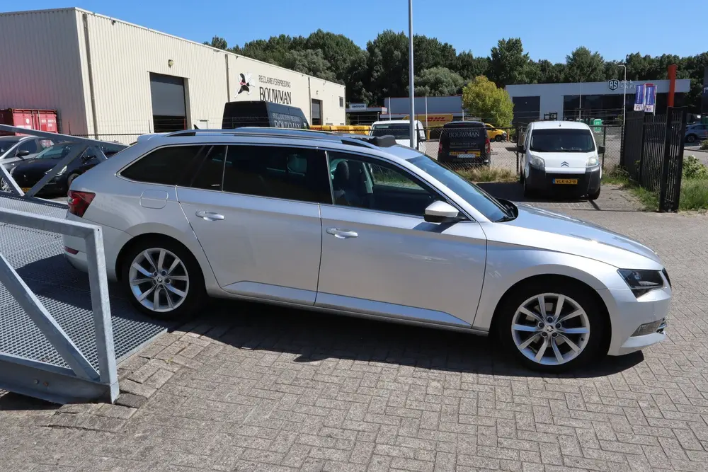 Skoda Superb 1.5 TSI ACT FULL OPTIONS! Automaat/Orig N uit 2019, foto 7